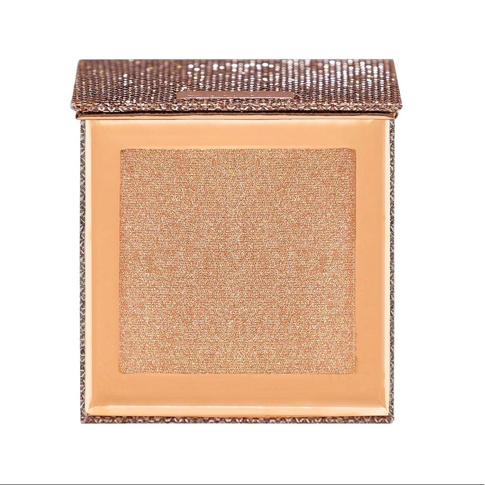 Desk x Katy Mirame Highlighter